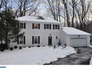 1333 Bobarn Dr, Penn Valley, PA