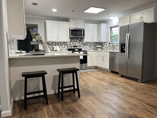 237 Nottingham Trl, San Angelo, TX 76901