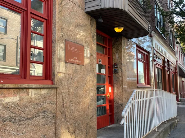 39 N 10th St, Allentown, PA