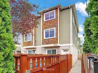 9218 17th Ave SW #B, Seattle, WA 98106