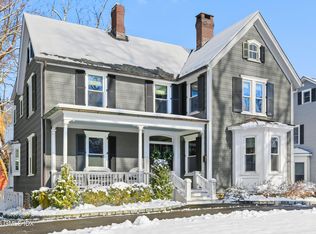 2 Forest Ave, Old Greenwich, CT 06870