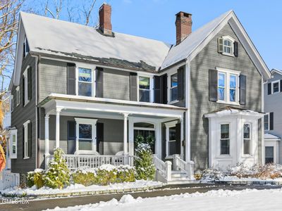 2 Forest Ave, Old Greenwich, CT, 06870