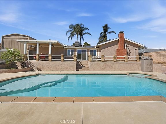 2nd image of 2843 Broken Arrow St