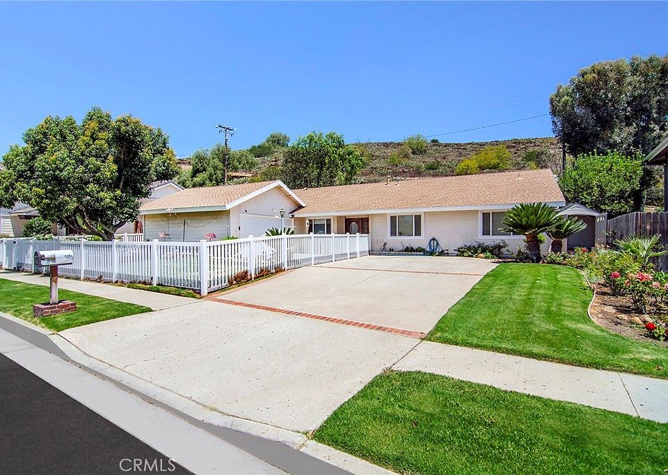1st image of 3976 Verde Vista Dr