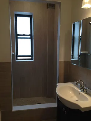 Rented by Town Residential | media 3