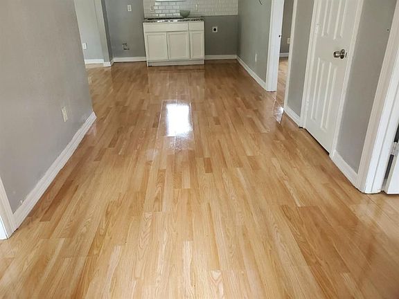 2nd image of 8507 Lockwood Dr
