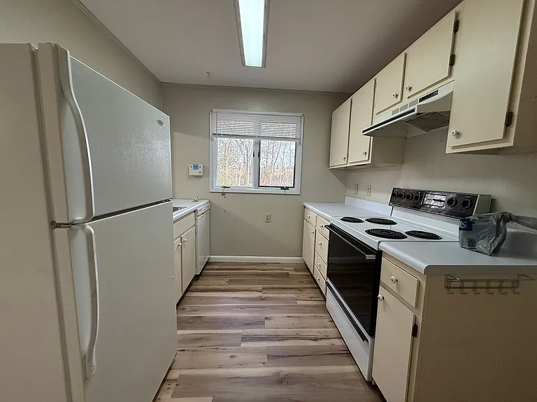 245 Meadowbrook Rd — Photo 18