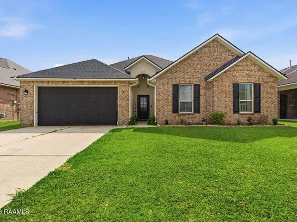 108 Agrarian Ave, Rayne, LA 70578