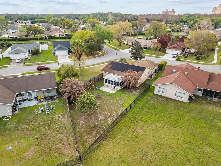 5107 Deer Creek Dr — Photo 45