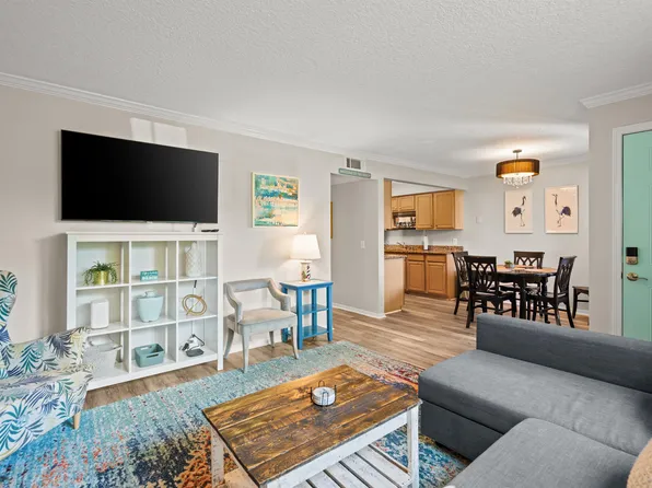 17 Clipper Ct, Saint Augustine, FL 32080