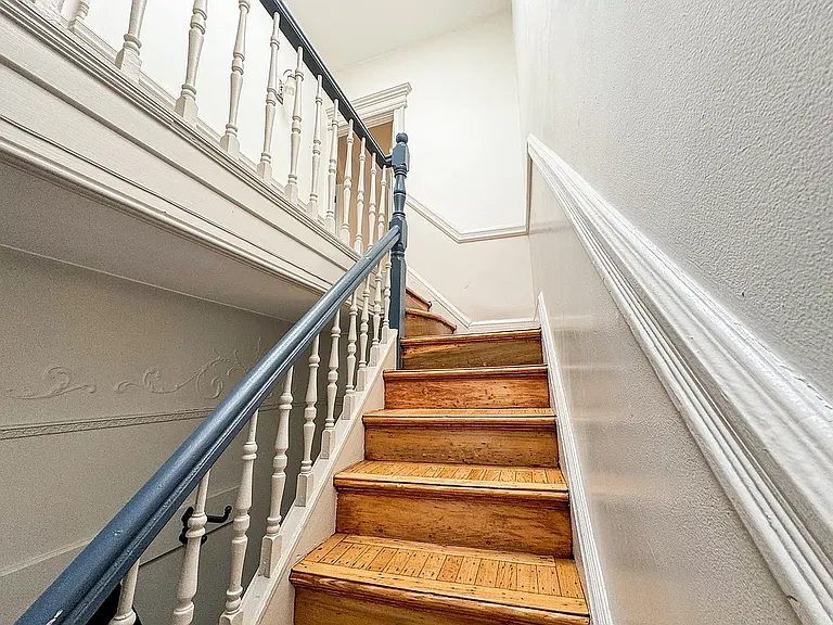 220 Windsor Pl #2 — Photo 13