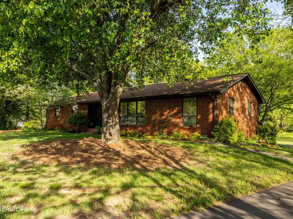 2815 Sevierville Rd, Maryville, TN 37804