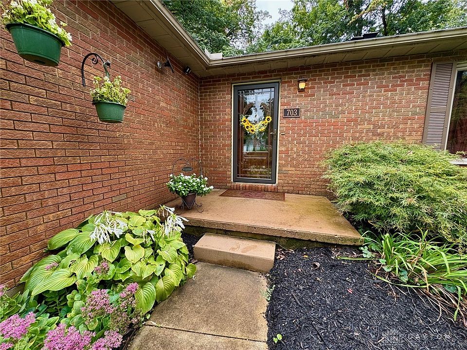 703 Dorchester Dr, Springfield, OH 45506 | Zillow
