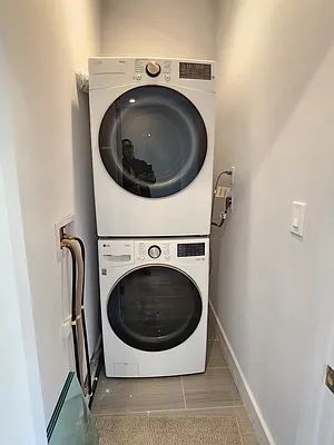 Rented by Corcoran | media 27