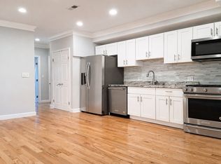 5619 1st Pl NW APT 3, Washington, DC 20011