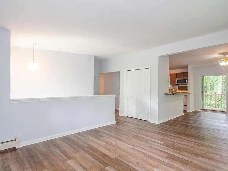 1452 Bemidji Dr — Photo 4