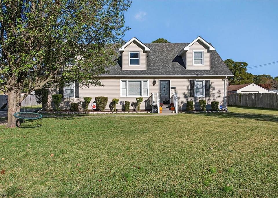 1st image of 12 Sunset Ln