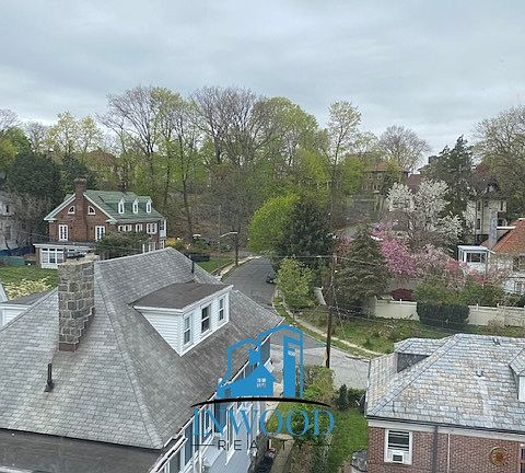 4th image of 2-4 Berkeley Ave #5G