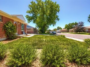 6970 Warren Dr, Denver, CO 80221