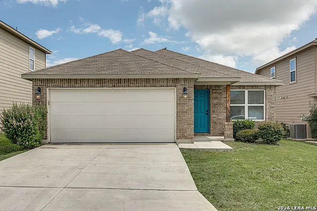9019 Gibbons Trce — Photo 2