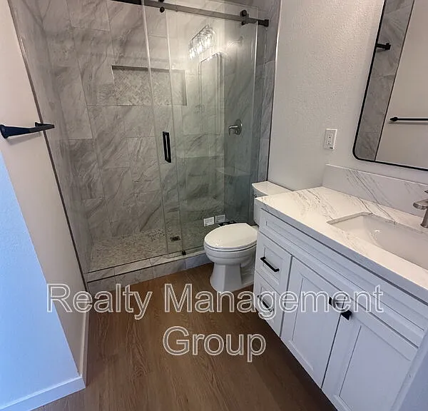 11218 Poblado Rd — Photo 16