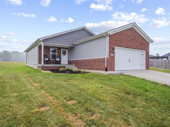 113 Oak Ridge Dr, Frankfort, KY 40601