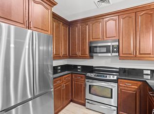 401 13th St NE APT 209, Washington, DC 20002