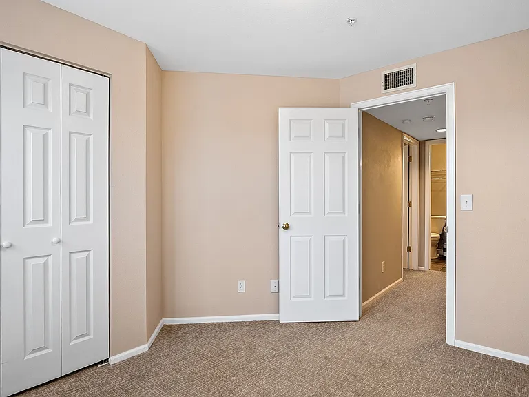 2727 Folsom St #1-227-1 — Photo 31