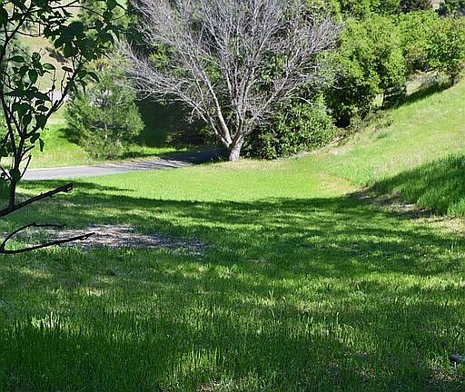 2nd image of 7026 Jenny Ln