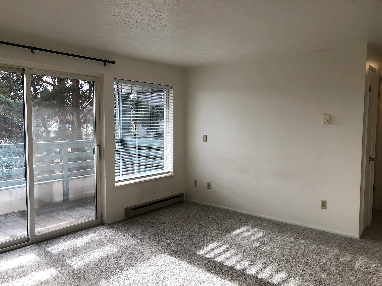 2 bed, 750 sqft, $950 — Photo 4
