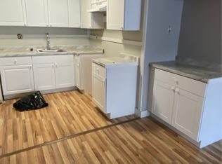 201 Dewey St #2, Worcester, MA 01610