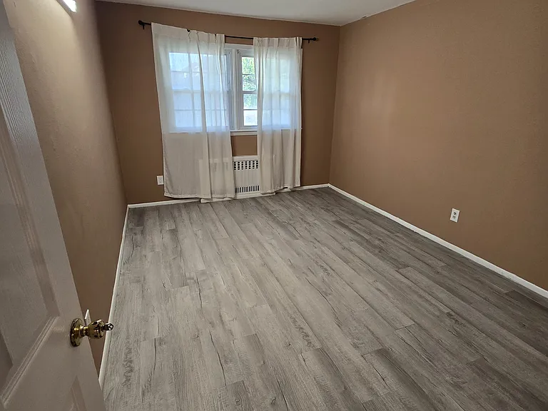 74 Caswell Ave #1 — Photo 5