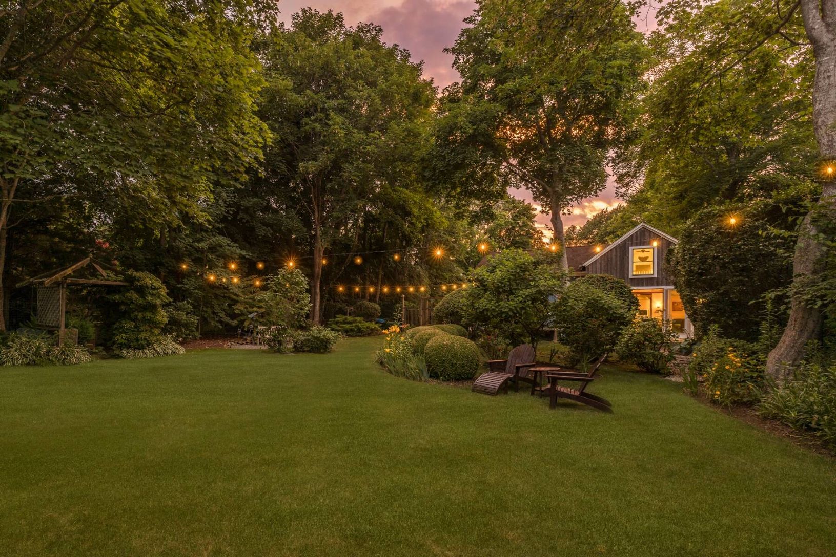 Private Seating Amid Lush Plantings