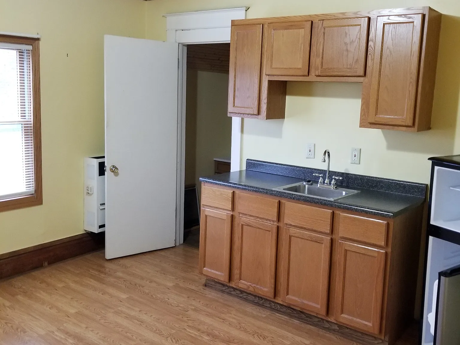 810 Monroe St — Photo 3