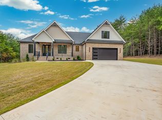 465 N Bates Rd, Taylors, SC 29687