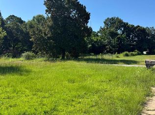 9520 Pinecone Dr, Cantonment, FL 32533