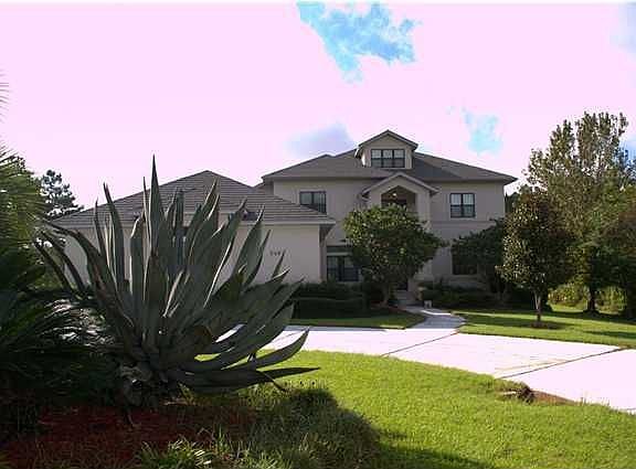 3rd image of 5467 Oakmont Dr