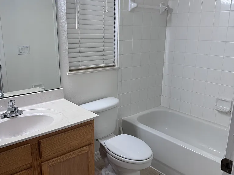 1105 Bennett Rd #GRG — Photo 9