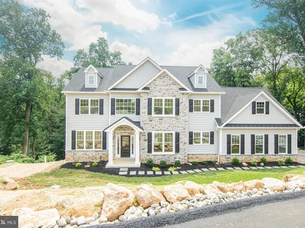 1687 Oday Ln, Garnet Valley, PA 19060