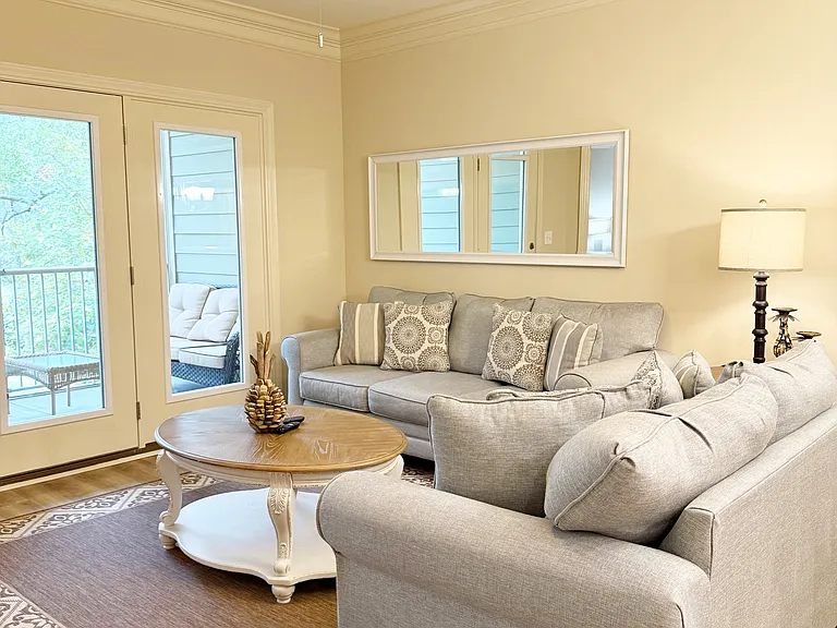 81 Delray Dr #2-B — Photo 10