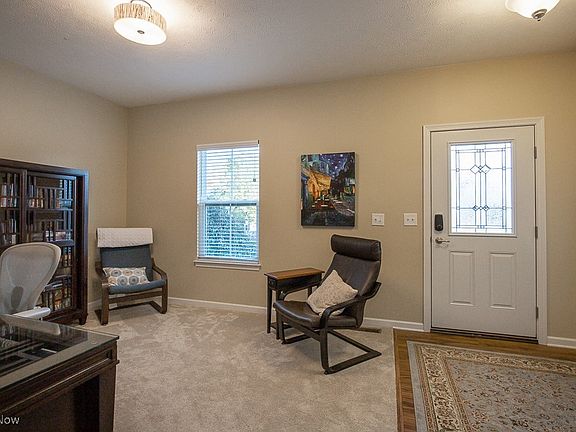 2nd image of 5012 Lake Forest Dr