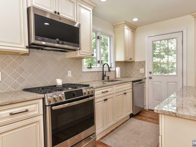 262 Airmount Ave, Ramsey, NJ, 07446