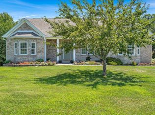 25356 Cheyenne Ln, Warrenton, MO 63383