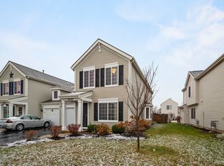 2421 Mayfield Dr, Montgomery, IL 60538