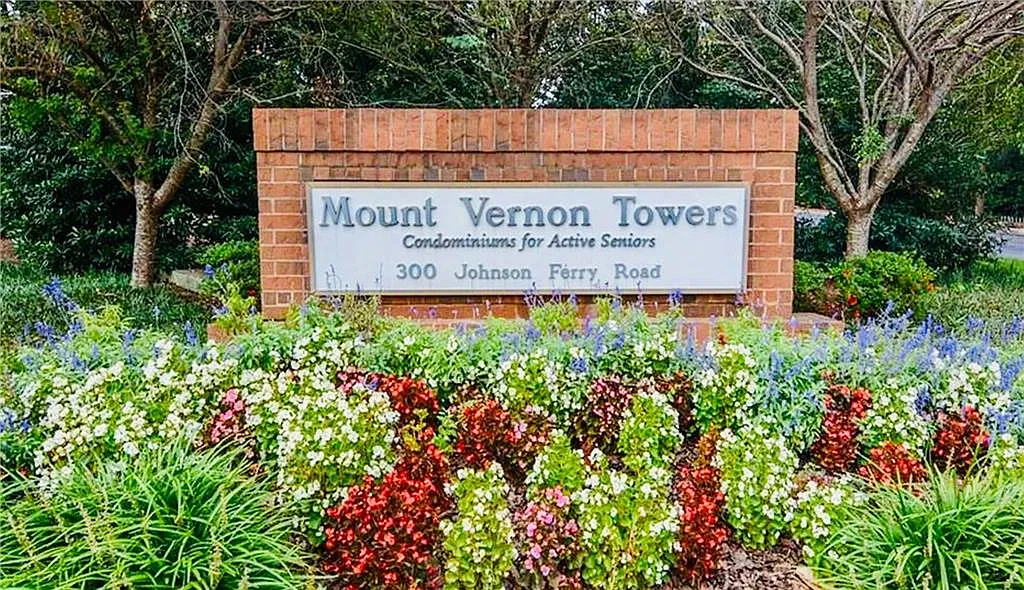 1 bed, 1.0 bath, 760 sqft, $1,750 — Photo 2