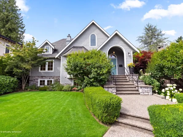 1733 Fulton Ave, West Vancouver, BC V7V 1S8