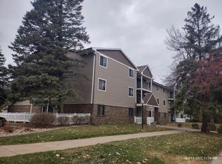 14115 Pennock Ave APT 101, Apple Valley, MN 55124