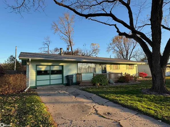 9 Navaho Dr, Keokuk, IA 52632