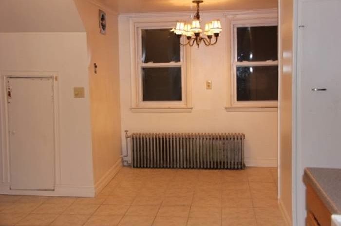 Eat in section of kitchen