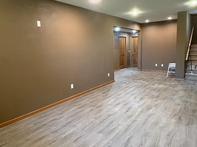 837 Elm St — Photo 10